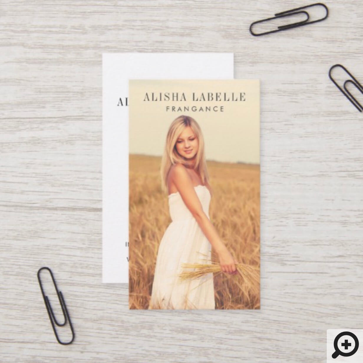 Minimal, Modern & Elegant Photo Business Card