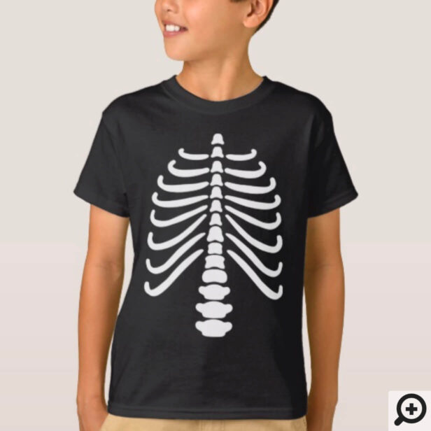 Fun White Skeleton Rib Bones & Skull Halloween T-Shirt