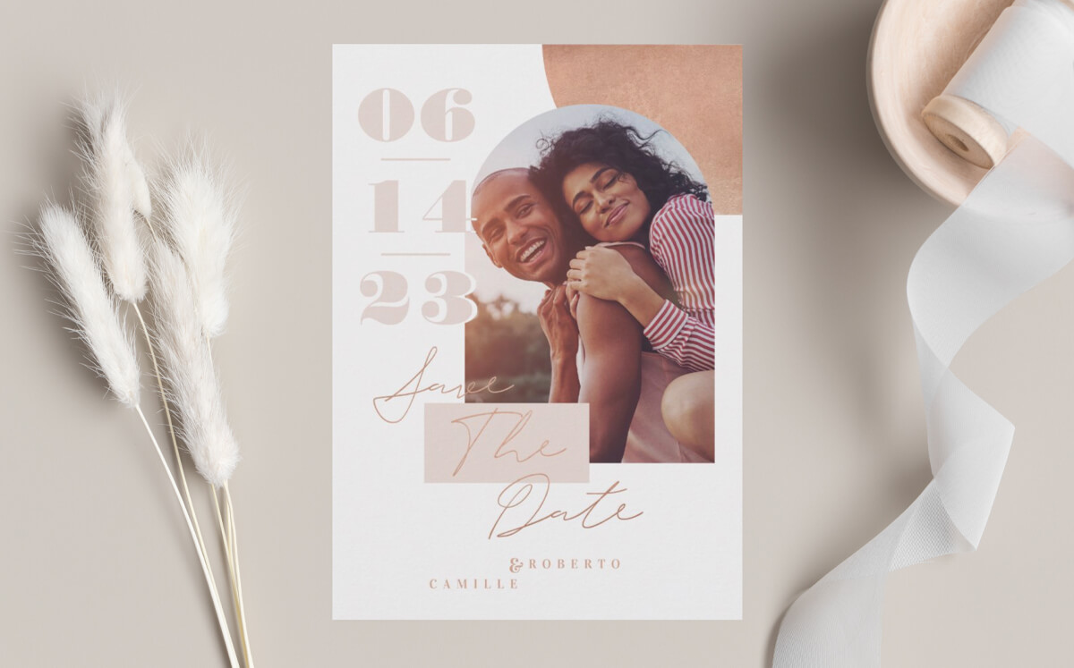 Beautiful Save the Date Ideas Your Guests Will Love