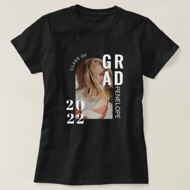Modern Minimal Grad Typography Class of 2022 Photo T-Shirt