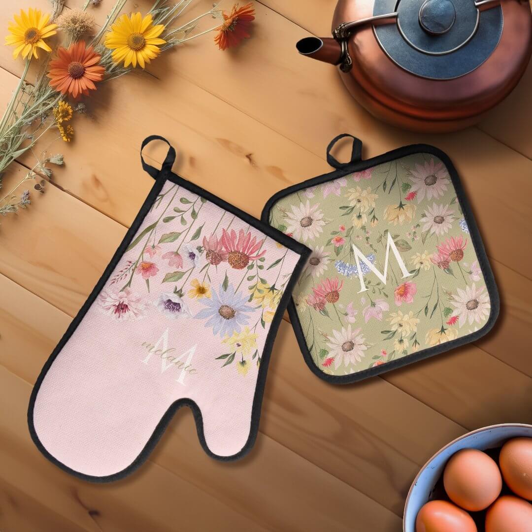 Watercolor Wildflower Garden Floral Name Monogram Oven Mitt & Pot Holder Set